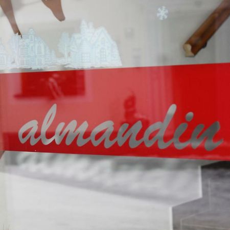 Almandin Apartments Ischgl Exterior foto