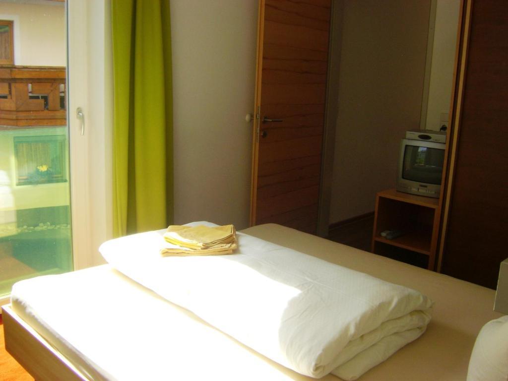 Almandin Apartments Ischgl Habitación foto